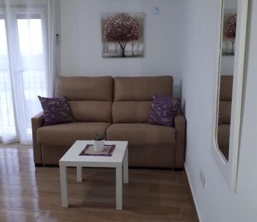 Ardales Apartment | APARTAMENTO , LOFT BOBASTRO CErCA DEL CAMINITO DEL REY ARDALES