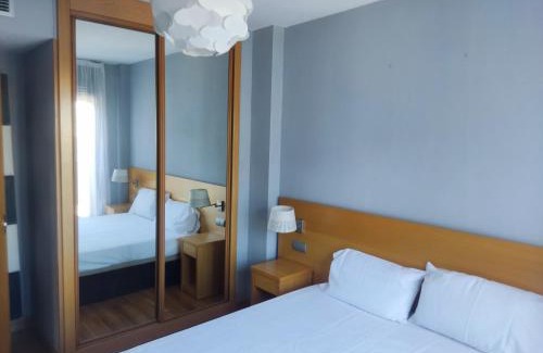 Rejas Apartment | Apartamento luminoso, tranquilo y bien equipado en Madrid, cerca del aeropuerto, IFEMA y estadio Metropolitano
