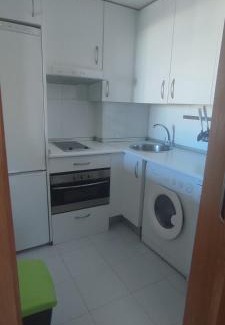 Rejas Apartment | Apartamento luminoso, tranquilo y bien equipado en Madrid, cerca del aeropuerto, IFEMA y estadio Metropolitano