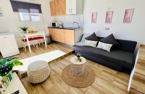 Nerja City Centre Apartment | Apartamento Malaga Jimena by At Home Costa del Sol