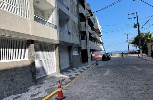 Matinhos Apartment | Apartamento Maré Mansa a 30 metros da praia Mansa em Caiobá com Wifi