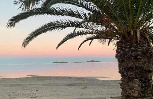 El Algar Apartment | Apartamento Mar Menor - Beachfront apartment with large patio - under new management since July 2024 - Licence No VVMU2814-1