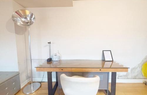 Puerta del Angel Apartment | Apartamento moderno, buena zona