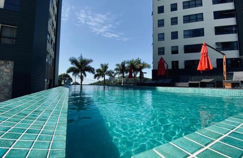 Itajai Apartment | Apartamento moderno no MaxHaus Praia Brava Piscinas, Academia e Vista Verde