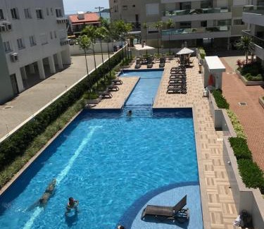 Ingleses Centro Apartment | Apartamento na Praia Ingleses de Frente com vista parcial do mar