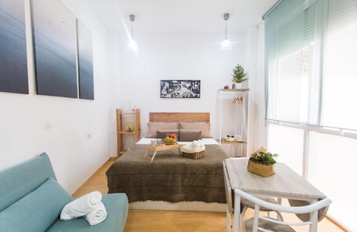 Lagunillas Apartment | Apartamento Picasso