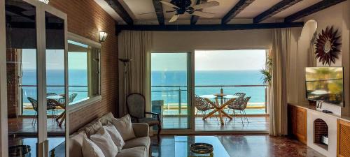 Torremolinos Apartment | Apartamento Playa Centro Vistas Mar