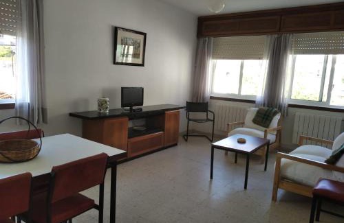 A Porqueira Apartment | Apartamento Playa de Patos 1º Izq