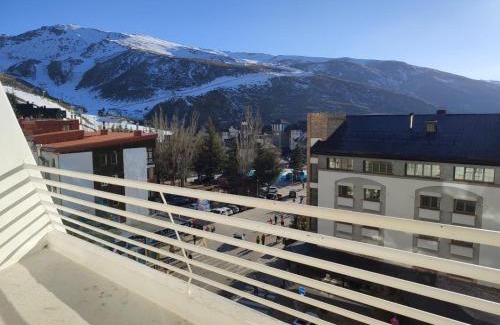 Pradollano Apartment | Apartamento Plaza Pradollano 2