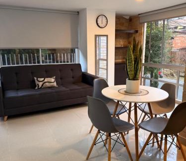 El Tesoro Apartment | Apartamento poblado el tesoro