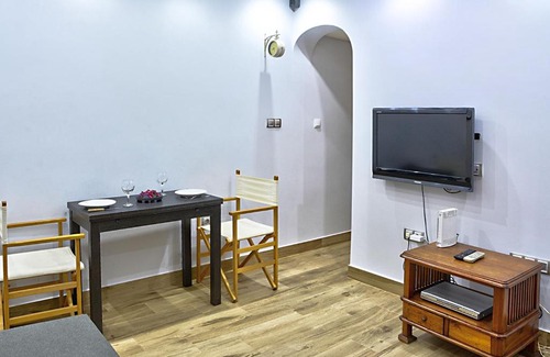 Triana Apartment | Apartamento Triana