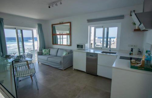 El Golfo Apartment | Apartamento Valeron