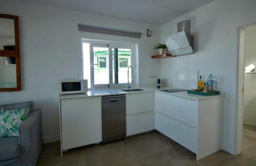 El Golfo Apartment | Apartamento Valeron