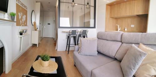 Torremolinos Apartment | Apartamento vista bonita