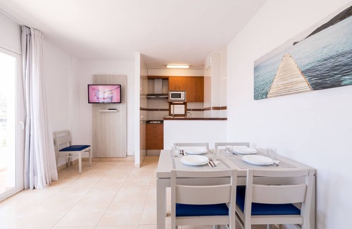 Figueretas Apartment | Apartamentos Avenida - MC Apartamentos Ibiza