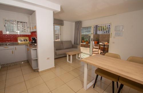 Meloneras Apartment | Apartamentos Cocoteros