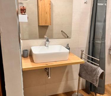 Archidona Apartment | Apartamentos El PELIGRO 2 LAHIVE
