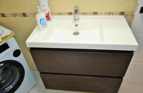 Bailen-Miraflores Apartment | Apartamentos Garage Centro