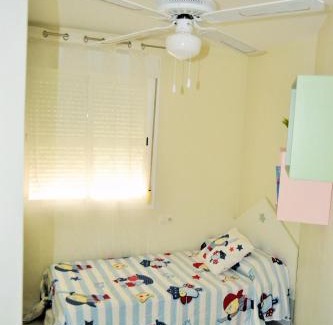 Bailen-Miraflores Apartment | Apartamentos Garage Centro