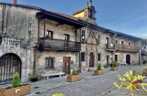 Cartes Apartment | Apartamentos La Guera