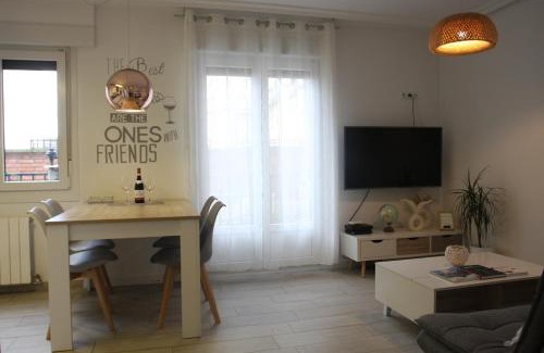 Haro Apartment | Apartamentos La Herradura PLaza
