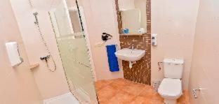 Cala Blanca Apartment | Apartamentos Maribel