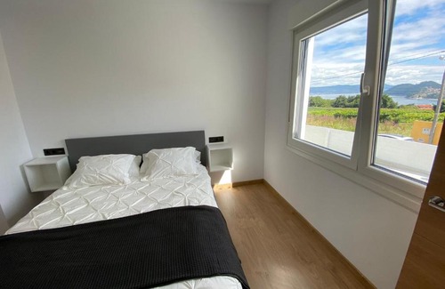 Bueu Apartment | Apartamentos Turisticos Costa Celeiro: Portomaior, Agrelo, Covelo Lapamán