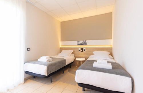 Santa Margarida Apartment | Apartaments Terraza - Santa Maria