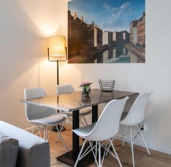 Amsterdam North Apartment | Aparthotel North Spacious Suite for 6 Guests