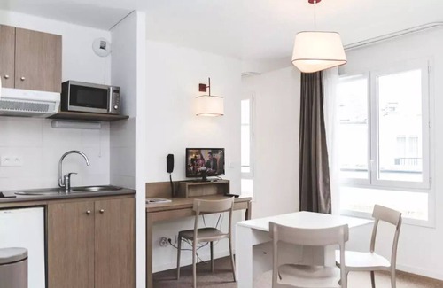 Quimper Apartment | Aparthotel Quimper - 2 Room Apartment 4 People