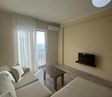 Shengjin Apartment | Aparthotel Rana Hedhun