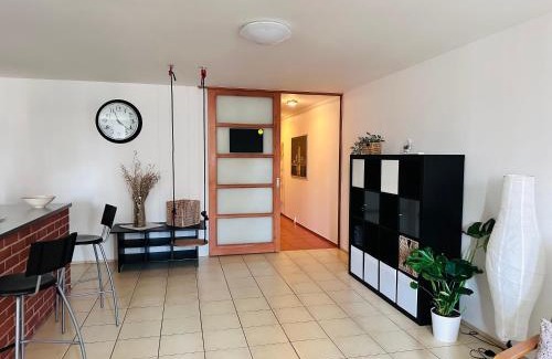 Prague 13 Apartment | Apartmán mezonet Praha 5