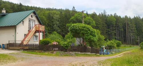 Jivka Apartment | Apartmán u lesa u Adršpachu