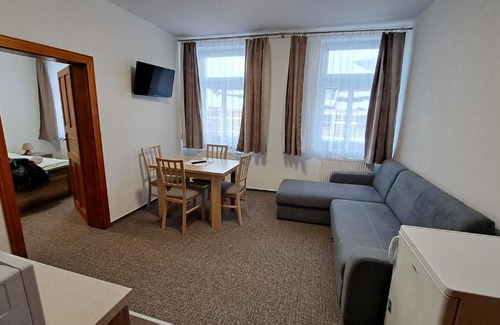 Rokytnice nad Jizerou Apartment | Apartmány Centrum with Garage