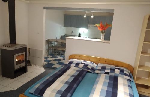 Vrchlabi Apartment | Apartmány Pod strání