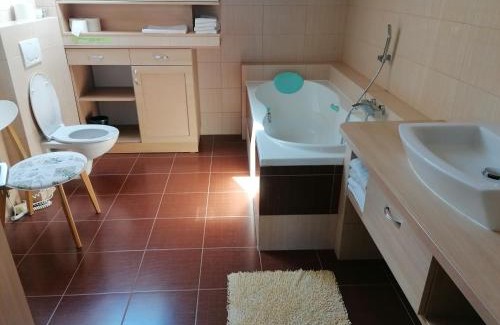 Cimer Apartment | Apartmány u kostela, SEDLO Apt 1-4os, Apt 2-5 os