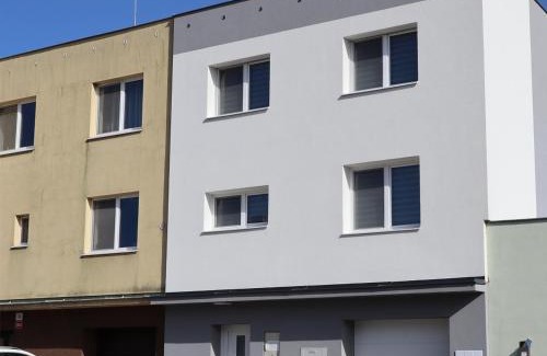 Znojmo Apartment | Apartmány U koupaliště