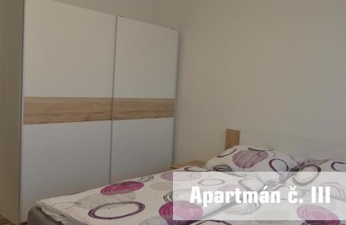 Znojmo Apartment | Apartmány U koupaliště