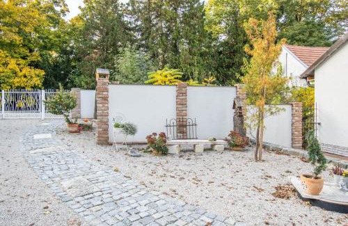 Lednice Apartment | Apartmány Uprostřed zeleně
