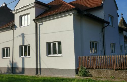 Hodonin Apartment | Apartmány za sakurou