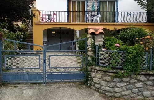 Prats-de-Mollo-la-Preste Apartment | Apartment Prats-de-Mollo-la-Preste, 2 bedrooms, 6 persons