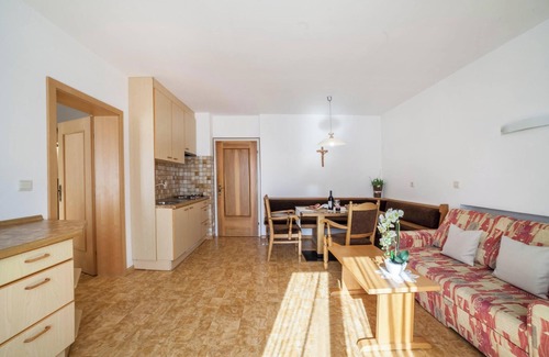 San Leonardo in Passiria Apartment | Apartment 'Residence Pichler 2' with Mountain View, Balcony & Wi-Fi
