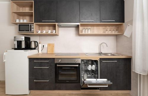 Zelezniki Apartment | Apartma Ajda