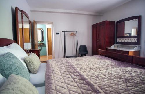 Zelezniki Apartment | Apartma Ajda