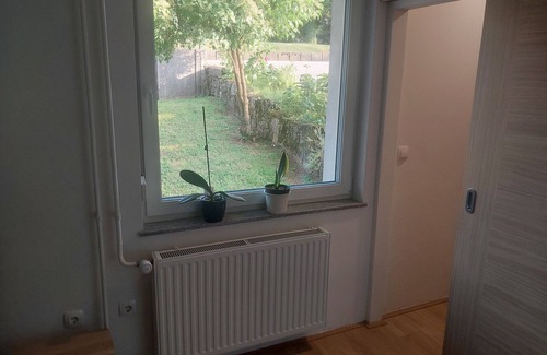 Crnomelj Apartment | Apartma Crnomelj, comfortable 2-bedroom apartment with AC in Črnomelj