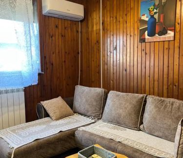 Kraljevo Apartment | Apartman 23