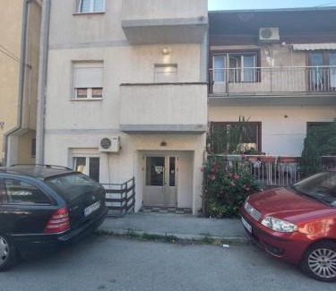 Banovo brdo Apartment | APARTMAN ADA