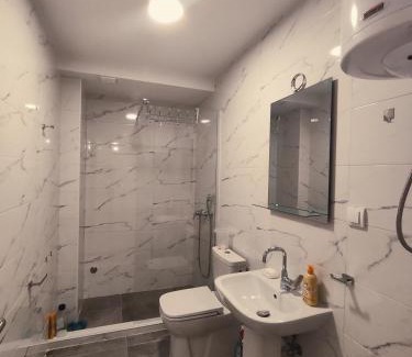 Vrnjacka Banja Apartment | Apartman AQUARELLE sa bazenom, Delux apartman sa bazenom