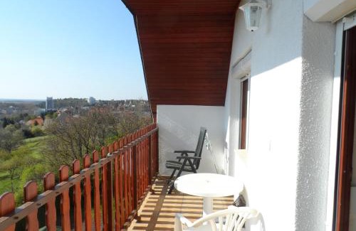 Heviz Apartment | Apartman Berki