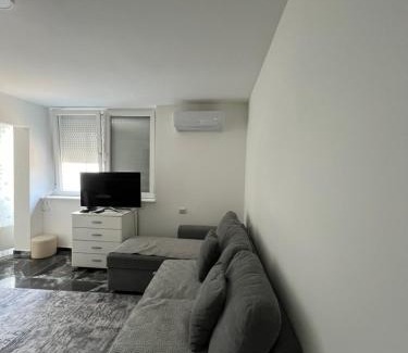 Kursumlija Apartment | Apartman Boža 1